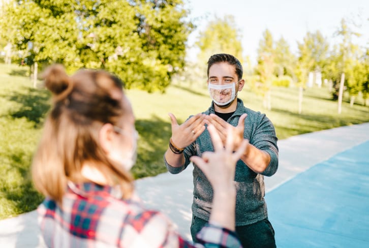 How To Communicate With The Deaf Community While Wearing A Mask