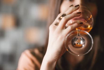 What Yo-Yoing Between Caffeine & Alcohol Actually Does To Your Body